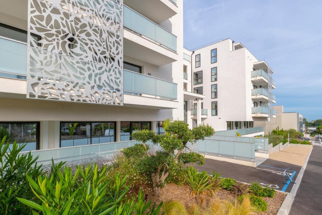 Lagrange Apart'hôtel Antibes Olympie in Antibes