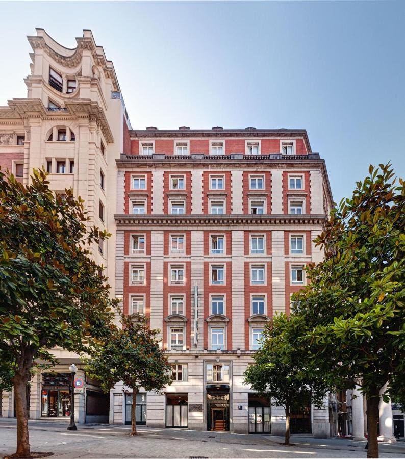 Hotel Hernán Cortés in Gijon