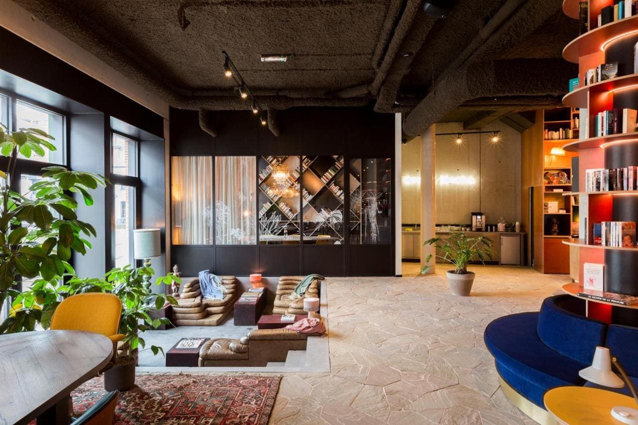 Yust Antwerp in Antwerp